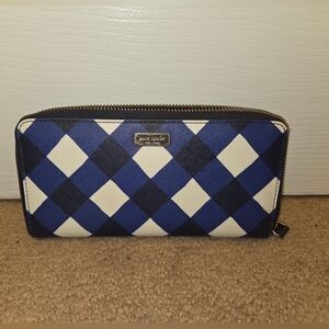 Kate Spade Blue and White Checkered Wallet Contential